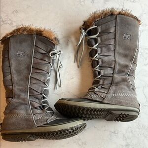 Sorel Women's Gray Winter Boots